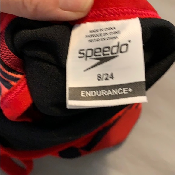 Girls swim suits size 24 - Picture 5 of 8